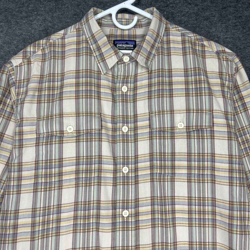Patagonia Buckshot Shirt Mens M Beige Plaid Long Sleeve Gorpcore Flannel Organic